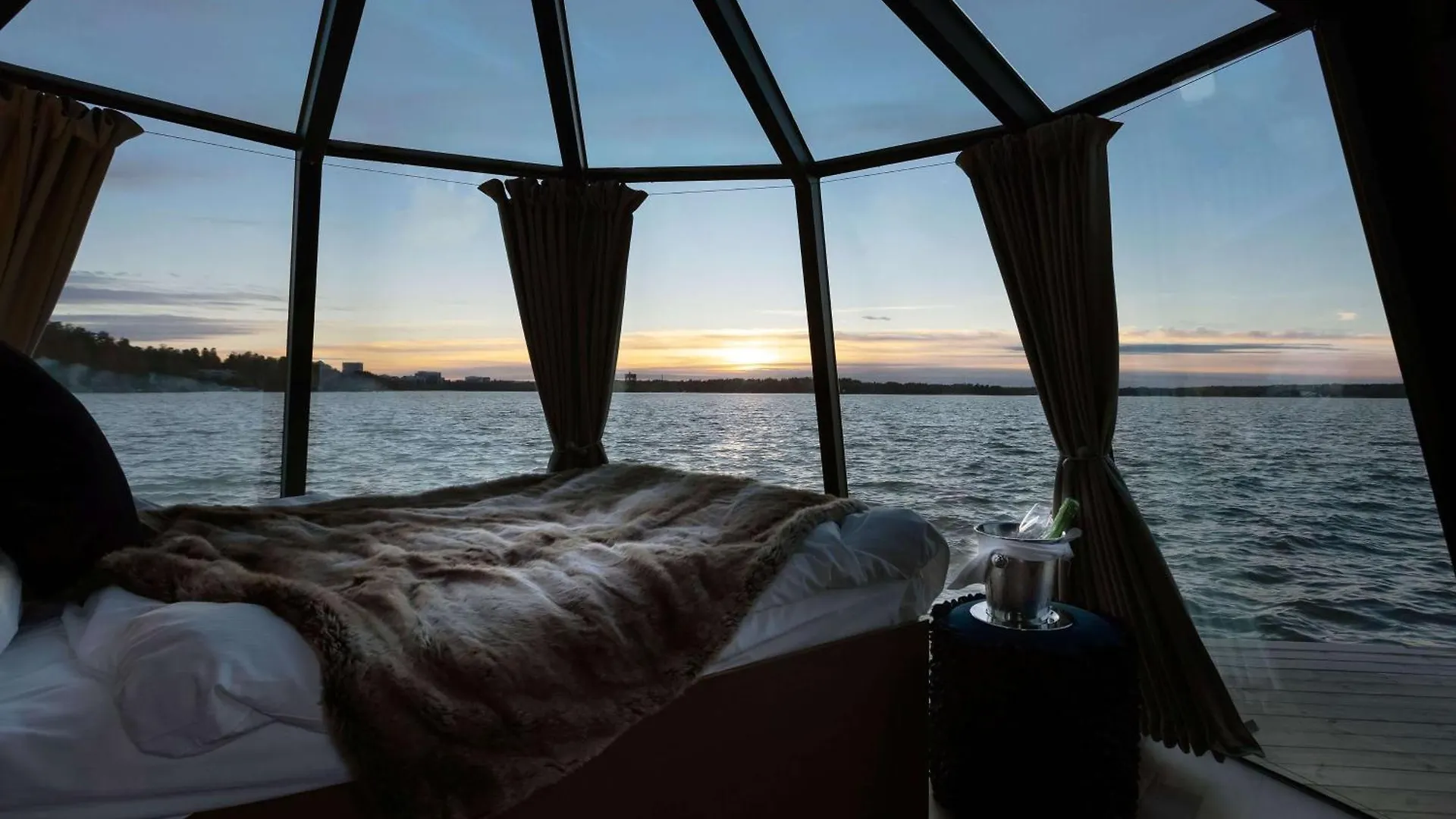 Hilton Helsinki Kalastajatorppa Szálloda