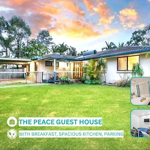 https://the-peace-guest-house-2-letitia.queenslandhotels.net