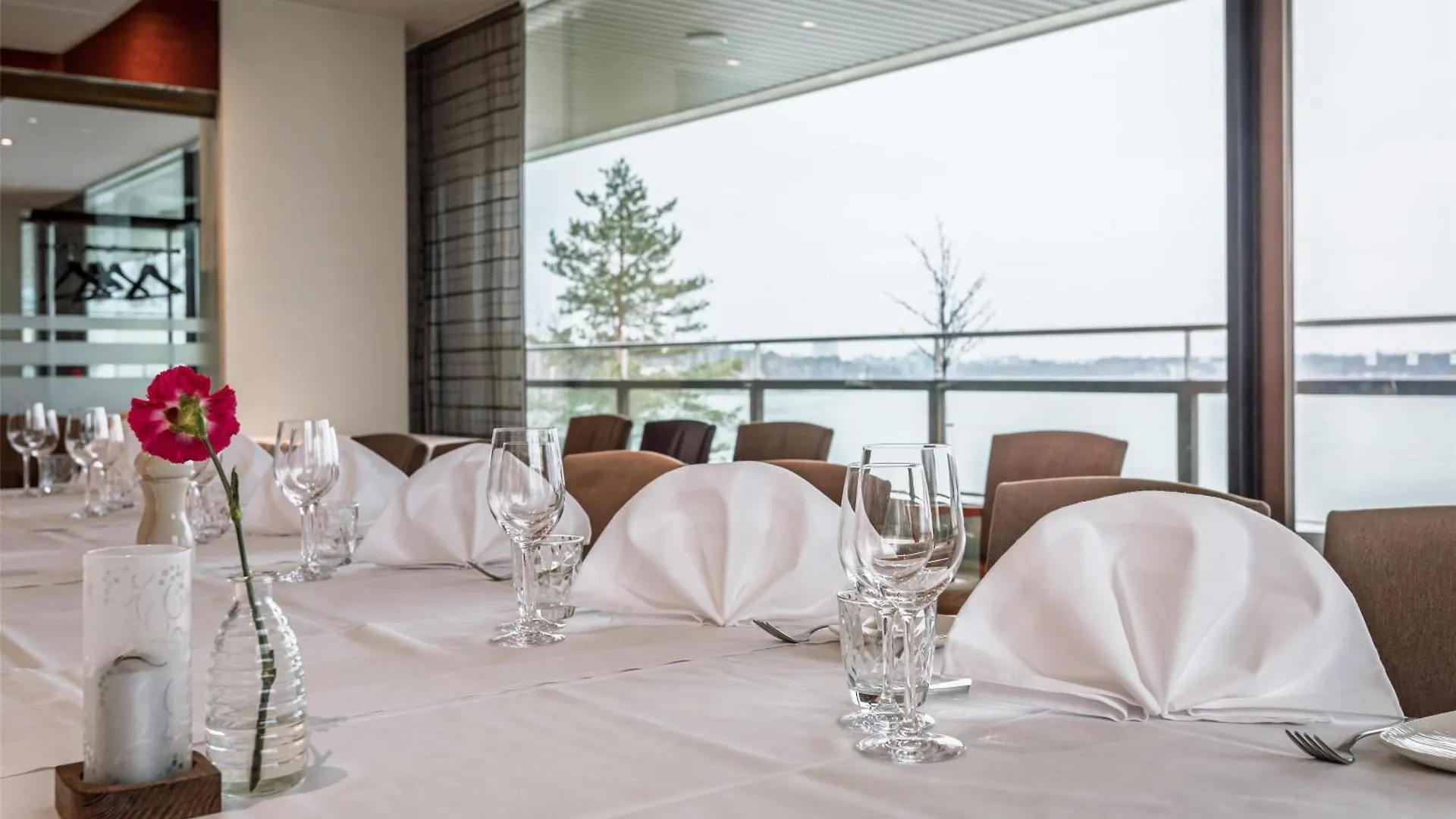 **** Hotell Hilton Helsinki Kalastajatorppa Finland